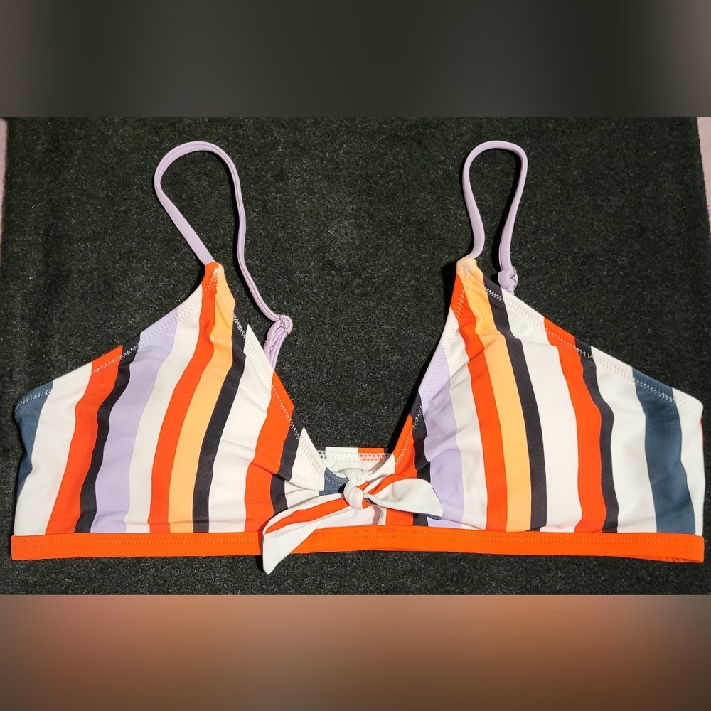 Women's Cupshe bikini top striped with removable pads adjustable straps size XL